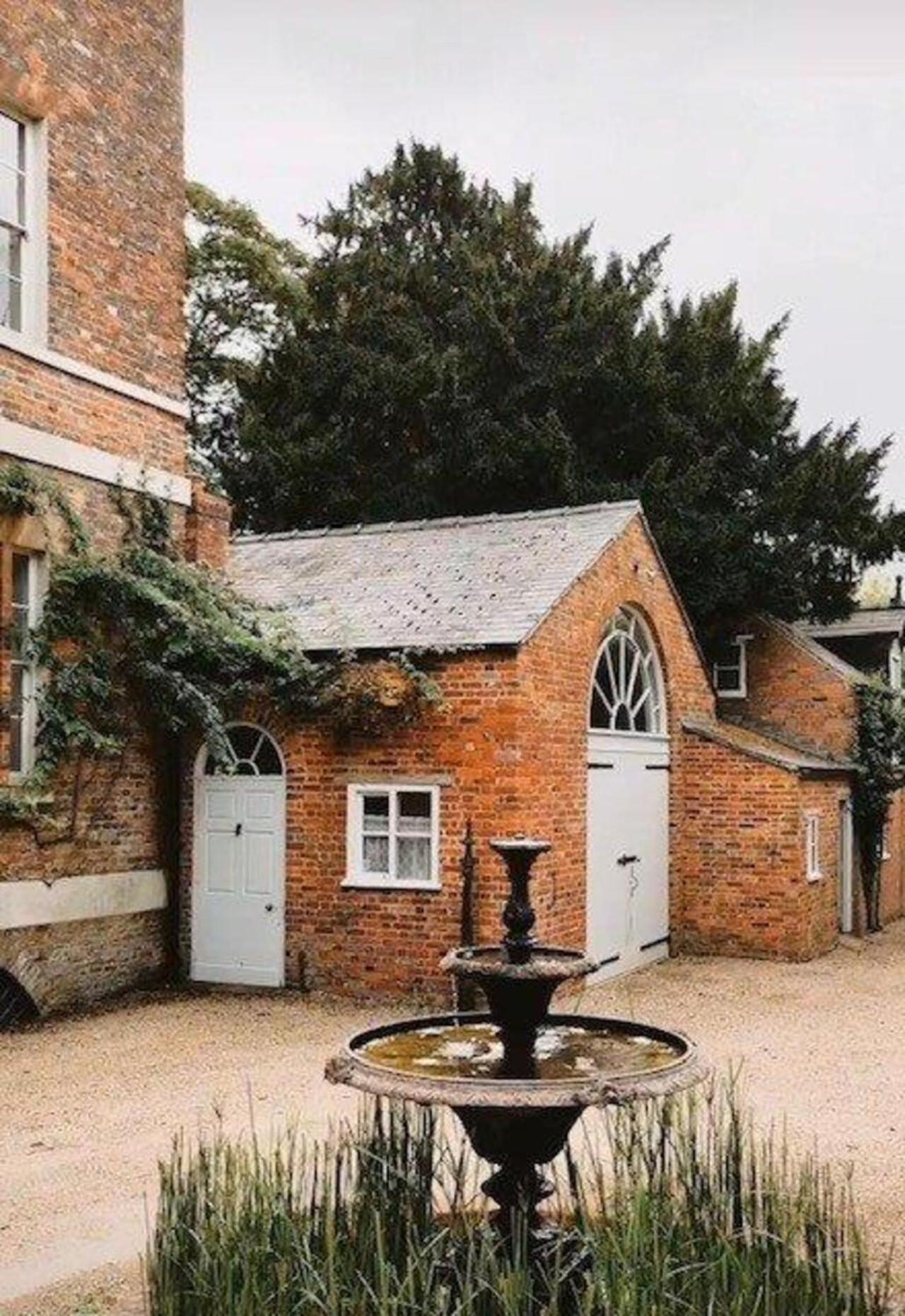 Cressy Hall - Historic Grade II Listed Manor, Gorgeous Topiary Garden Gosberton Exterior foto