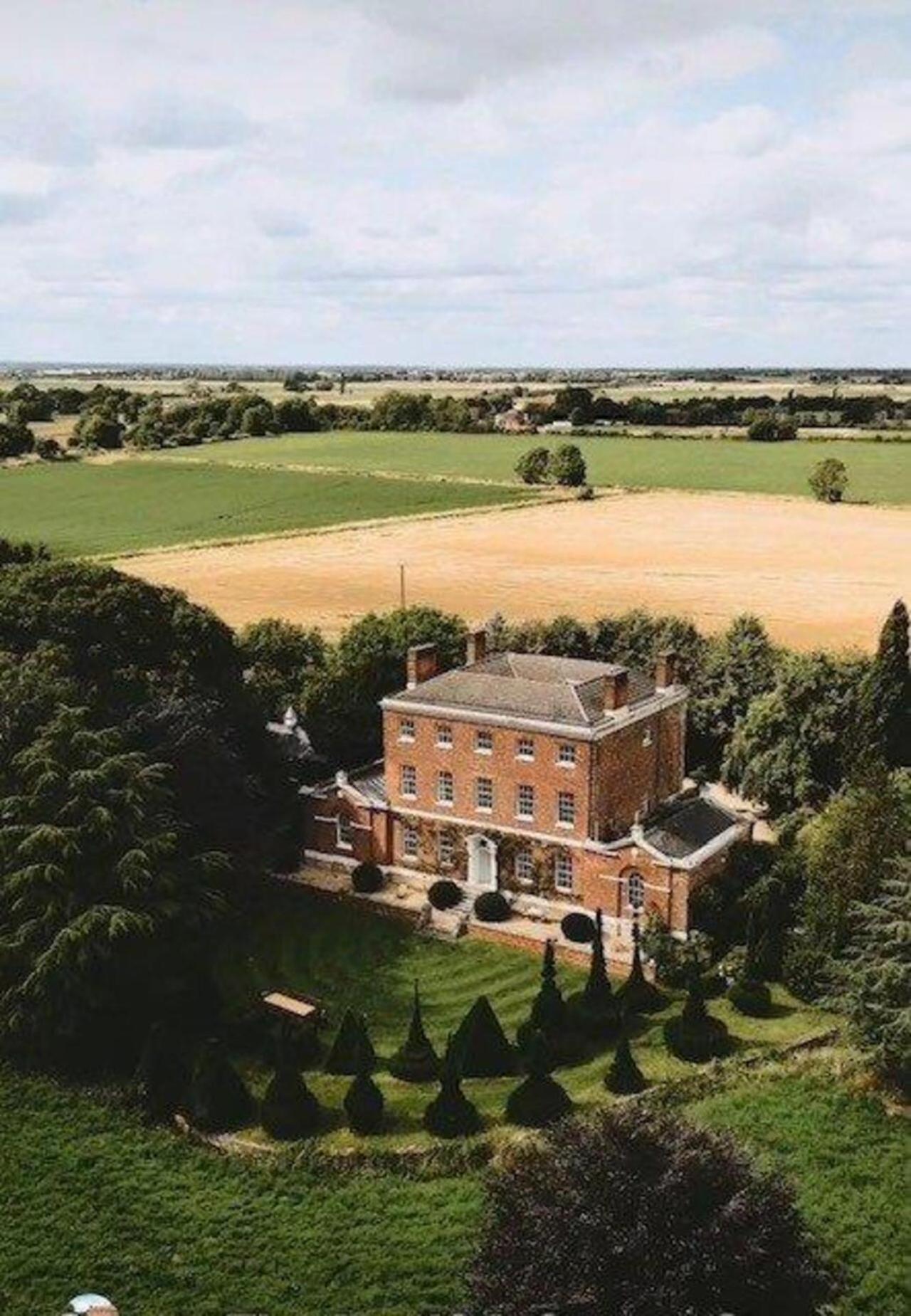 Cressy Hall - Historic Grade II Listed Manor, Gorgeous Topiary Garden Gosberton Exterior foto
