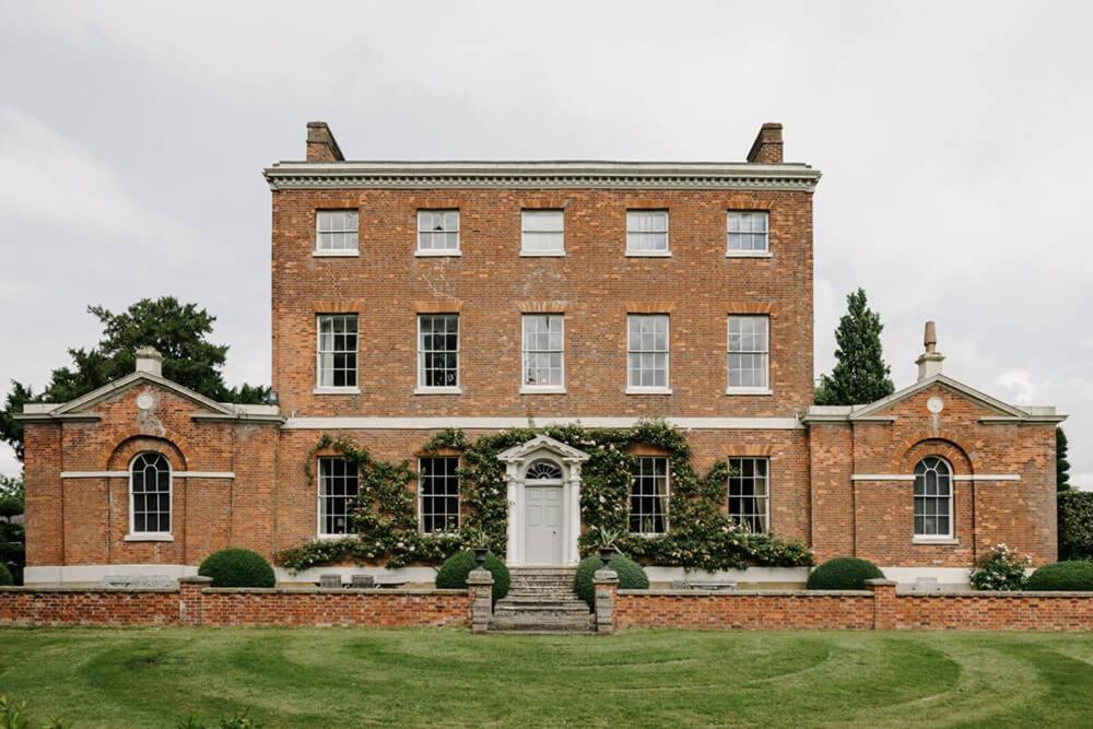 Cressy Hall - Historic Grade II Listed Manor, Gorgeous Topiary Garden Gosberton Exterior foto